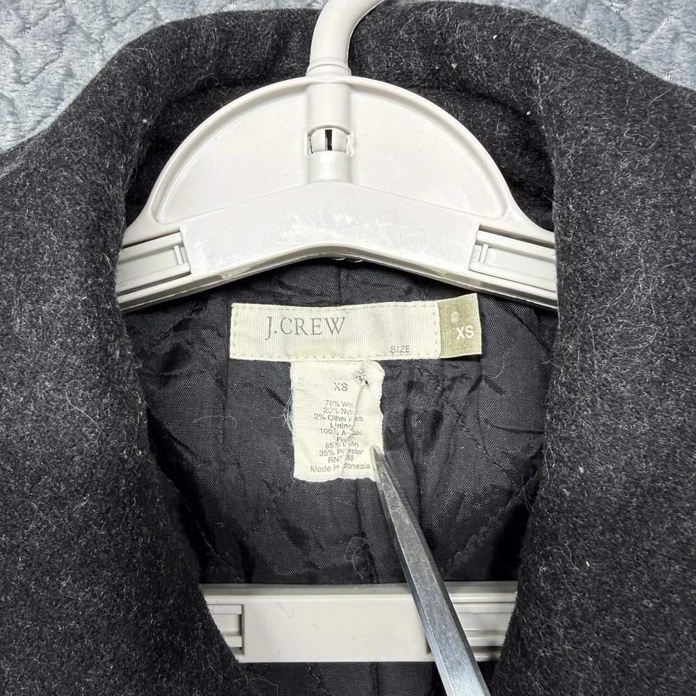 J Crew Women's XS Peacoat Wool Nylon Thinsulate Quilt Lined Jacket Dark Charcoal - Picture 4 of 13